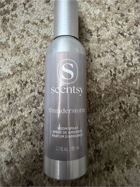 Scentsy Thunderstorm Room Spray - Silver